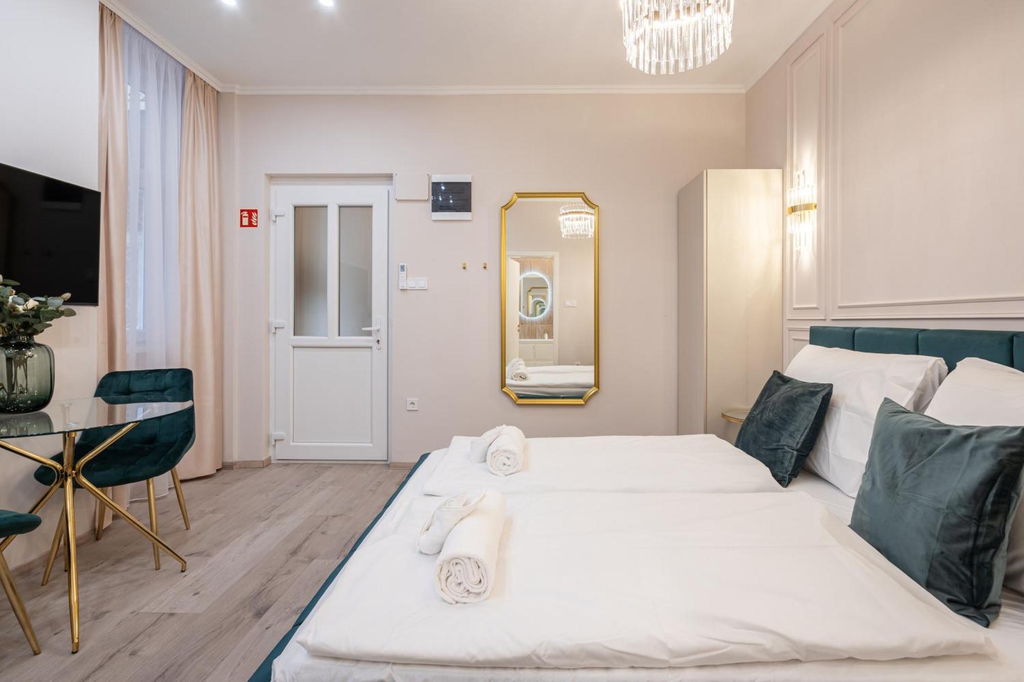 Kiraly 33 - Hidden Gem - Best Location By Bqa Budapest Exterior foto