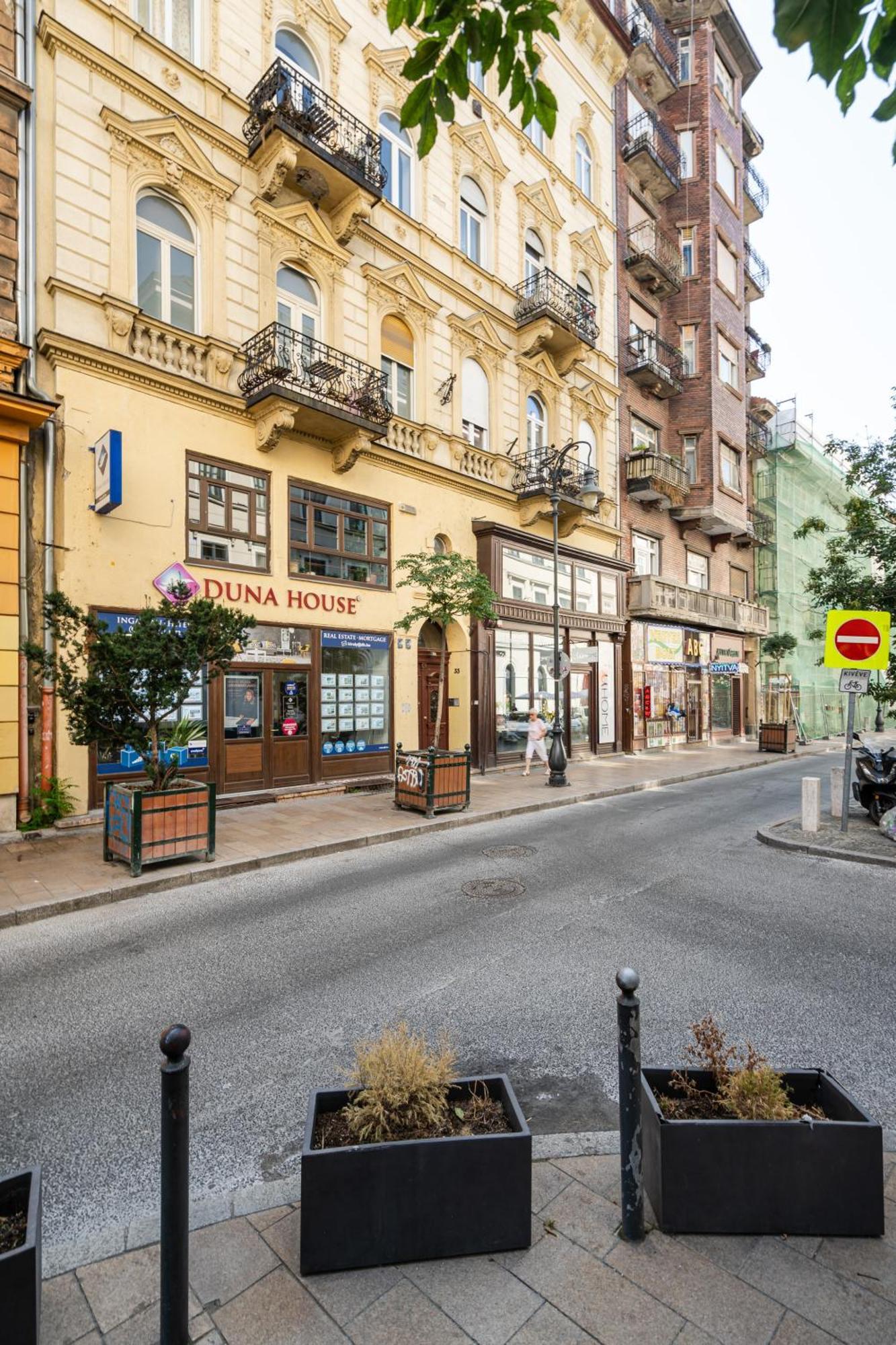 Kiraly 33 - Hidden Gem - Best Location By Bqa Budapest Exterior foto